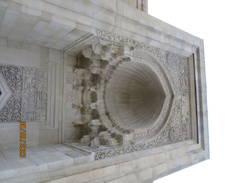  - 1 Baku - Parcul National Gobustan