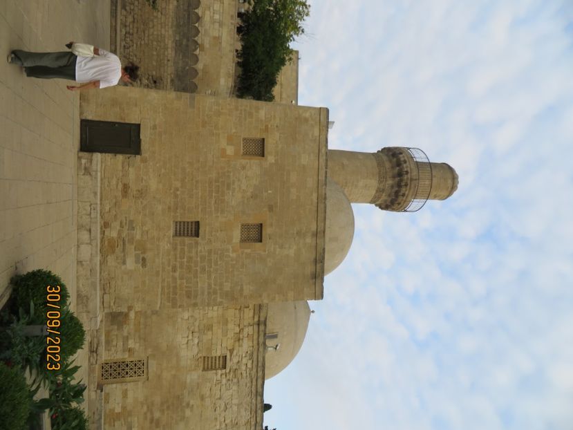  - 1 Baku - Parcul National Gobustan