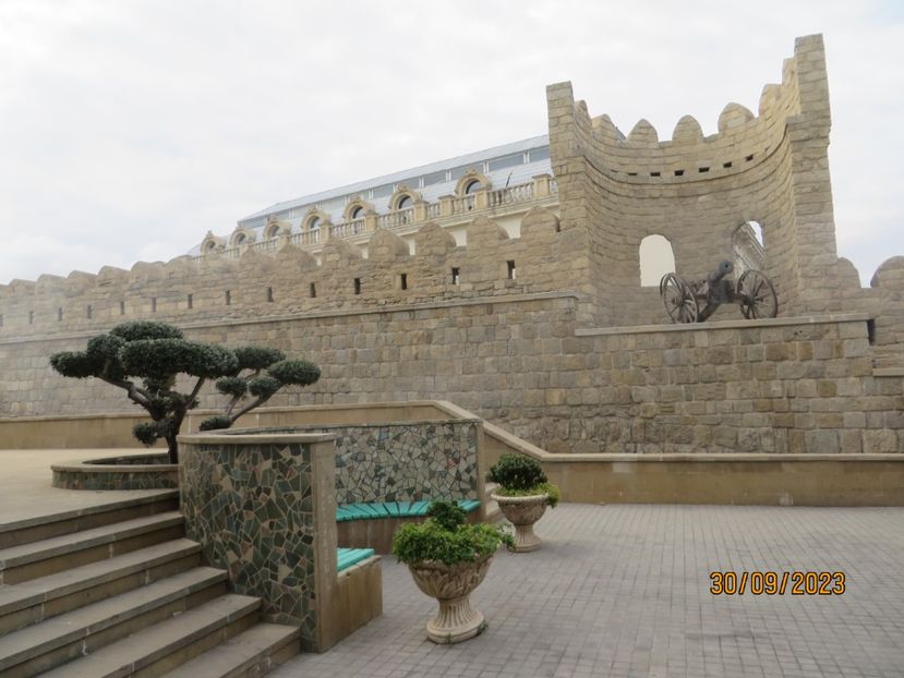  - 1 Baku - Parcul National Gobustan