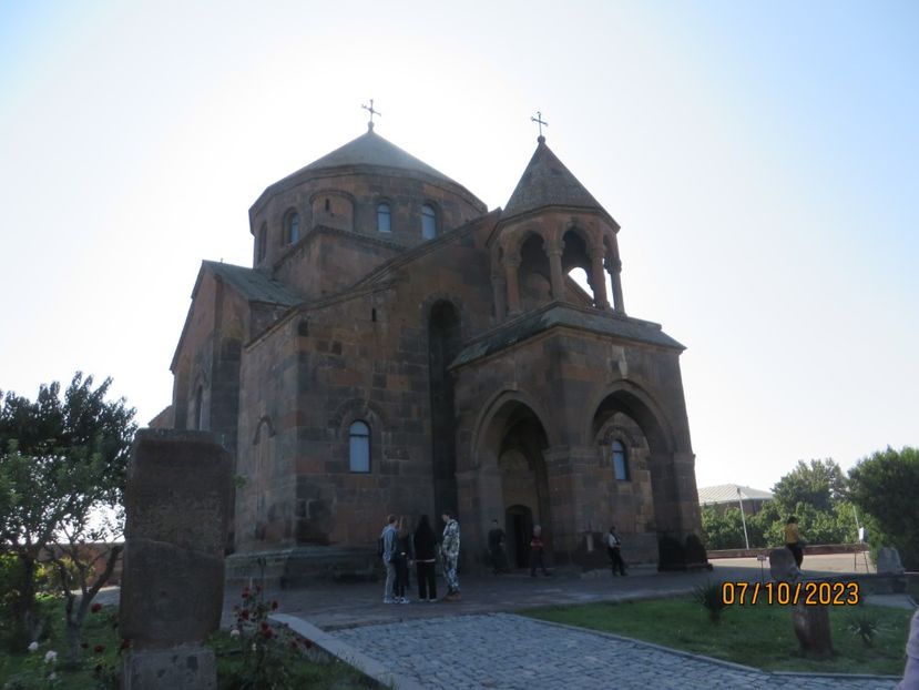  - 9 Etchmiadzin - Garni - Geghard