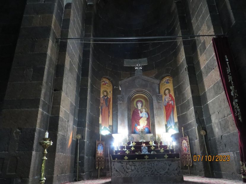  - 9 Etchmiadzin - Garni - Geghard