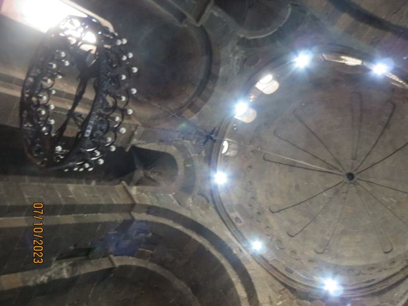  - 9 Etchmiadzin - Garni - Geghard