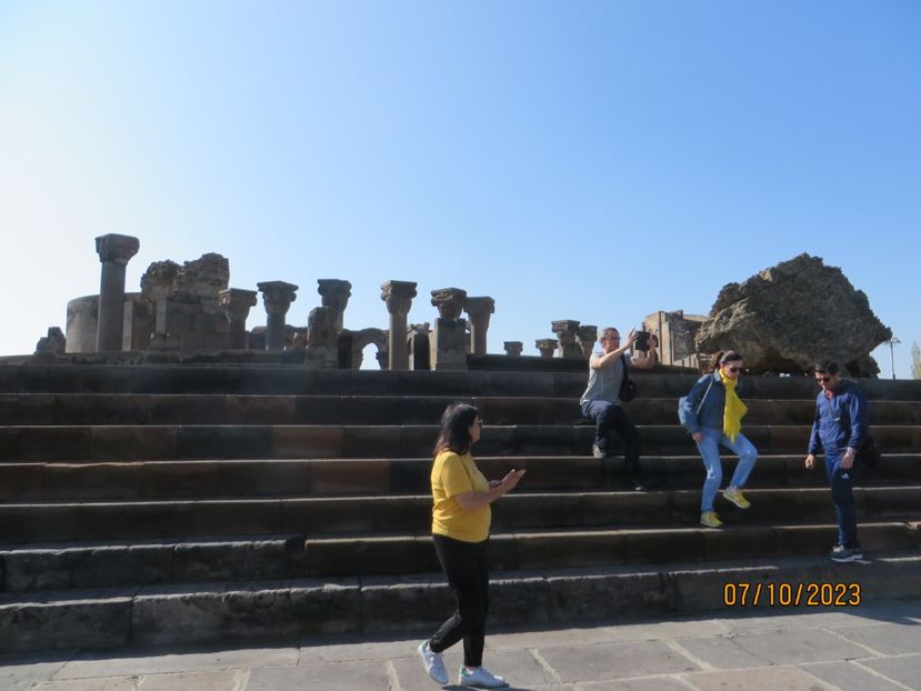  - 9 Etchmiadzin - Garni - Geghard