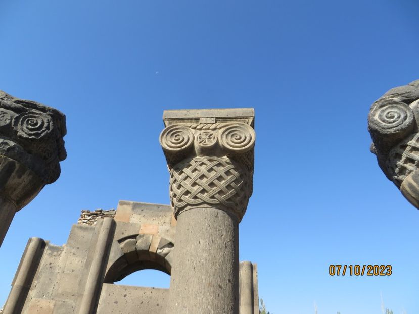  - 9 Etchmiadzin - Garni - Geghard