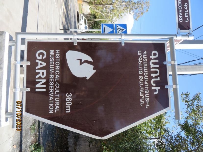  - 9 Etchmiadzin - Garni - Geghard