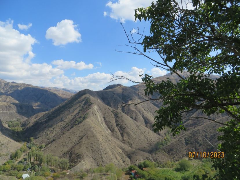  - 9 Etchmiadzin - Garni - Geghard