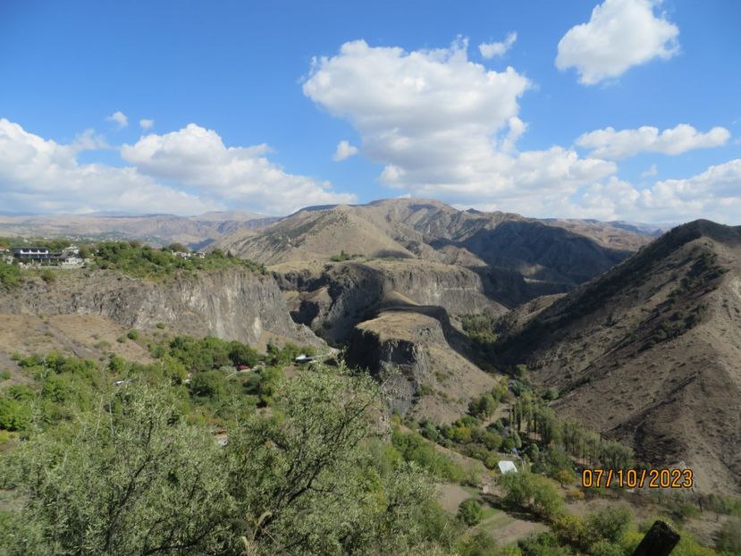  - 9 Etchmiadzin - Garni - Geghard