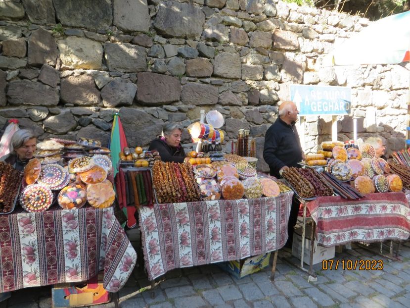  - 9 Etchmiadzin - Garni - Geghard