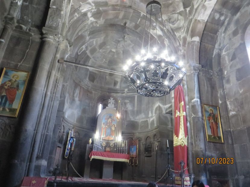  - 9 Etchmiadzin - Garni - Geghard