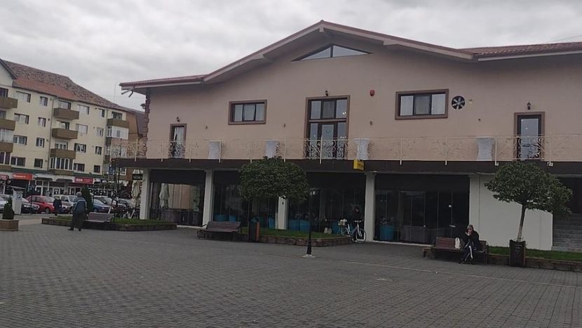 thumbnail (6) - Otelu Rosu-2023