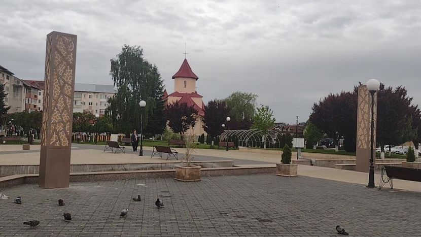 thumbnail (11) - Otelu Rosu-2023