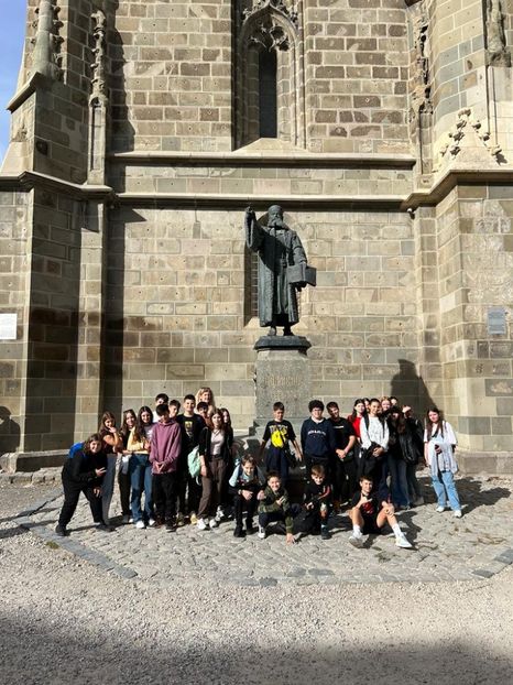 IMG-20231024-WA0008 - 2023 SCOALA ALTFEL 23-25 octombr BUCUREȘTI-PREDEAL-BRAȘOV