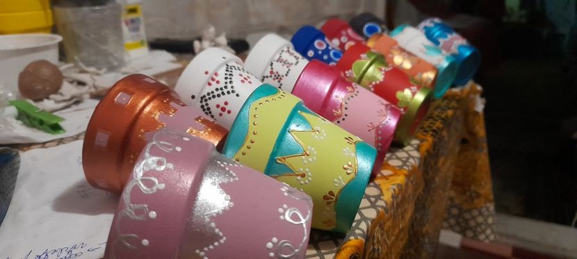  - GHIVECE PICTATE De VÂNZARE