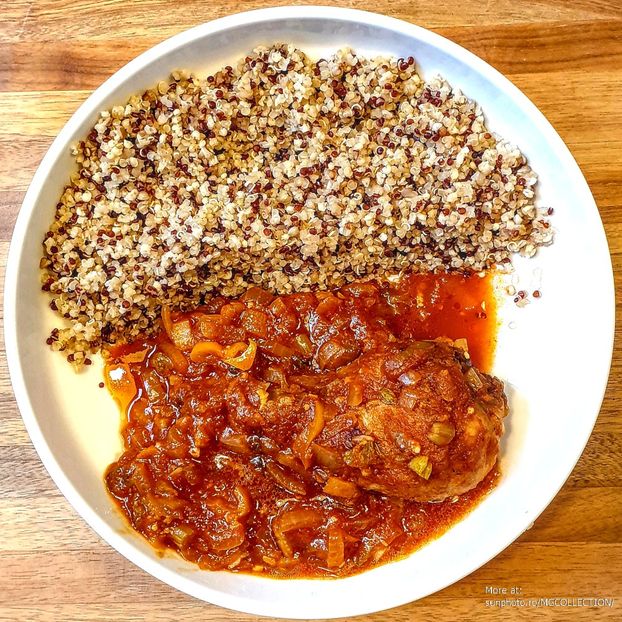 Quinoa with sauce - FOOD and DRINKS - Mancare si bauturi