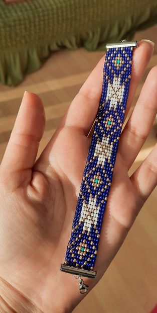 Model B1 - Bratari lucrate manual