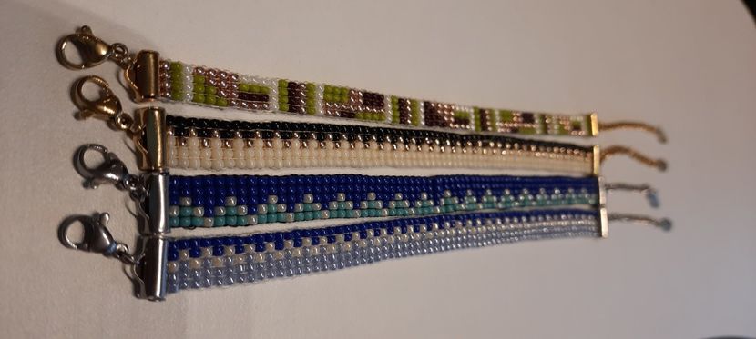 Modele bratari subțiri detaliu 1 - Bratari lucrate manual