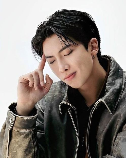  - Hello BTS !