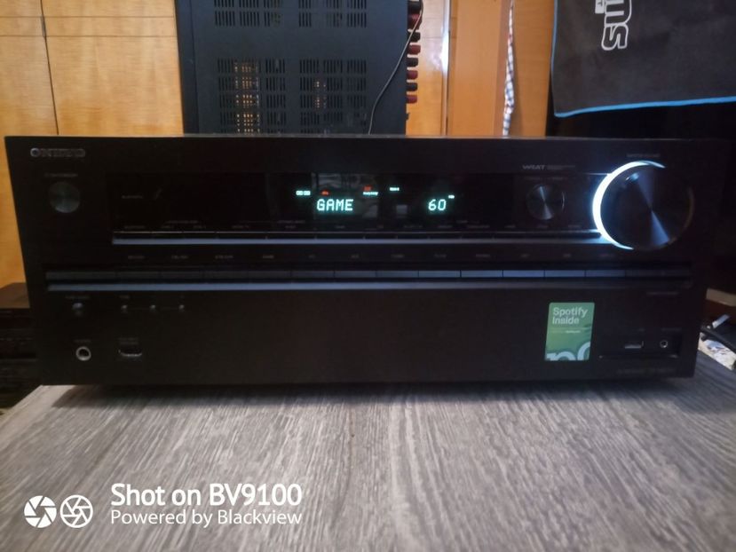  - Onkyo 727