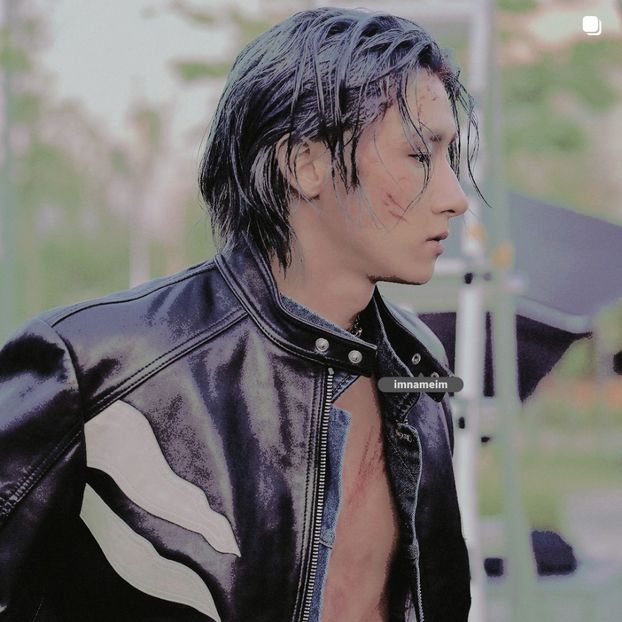 03.12.⠀⠀⠀ ✦ ꯭໋  熱 t̟e̟n̟d̟e̟r̟♡uoᴉʇɔǝɟɟɐ.  ̵ׄ ❵ - Mirrored Blind Playin