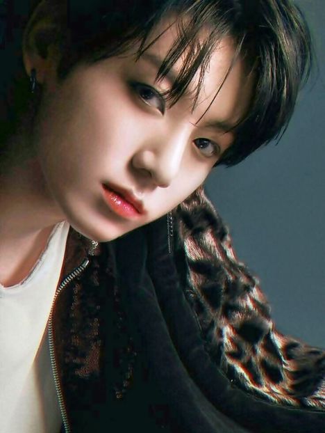 (✿◠‿◠) - Midnight Moon