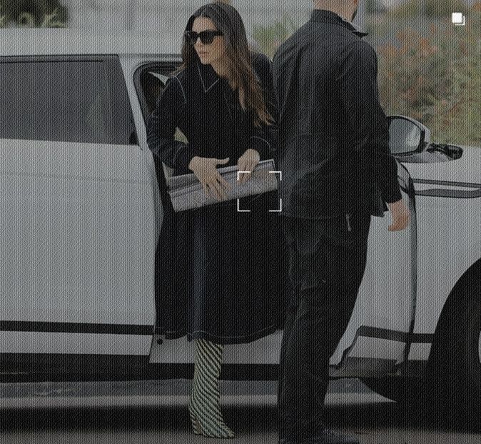 ☭ ·੦੧.౹੨· ℐẹṇṇẹṛ ‹Arriving at a Gas Station in Calabasas, California. [October 25, 2023] - everything seems unreal to me