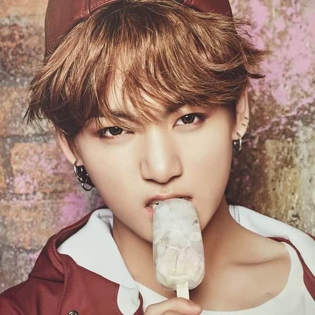 (✿◠‿◠) - Midnight Moon