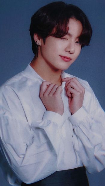 (✿◠‿◠) - Midnight Moon