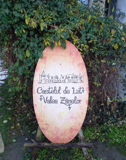  - Castelul de Lut -Valea Zanelor