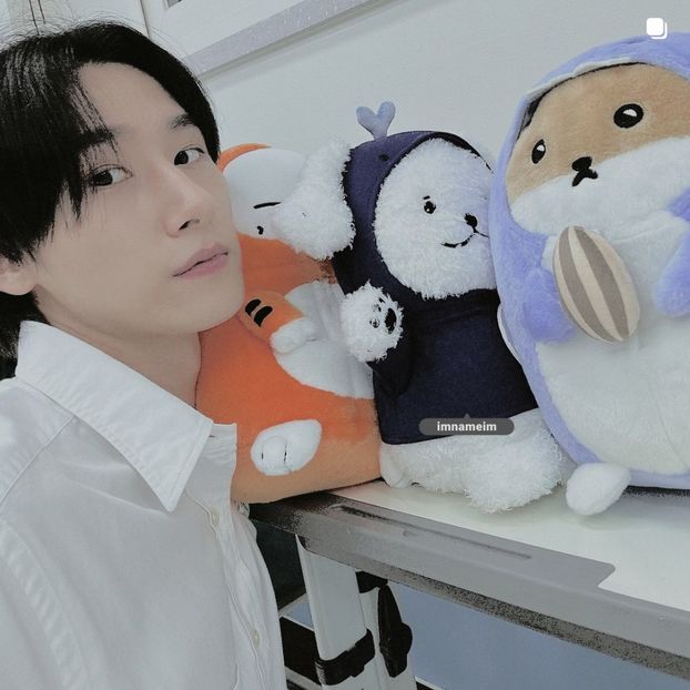 29.12.⠀⠀⠀ ✦ ꯭໋ 熱 t̟e̟n̟d̟e̟r̟♡uoᴉʇɔǝɟɟɐ. ̵ׄ ❵ - Mirrored Blind Playin