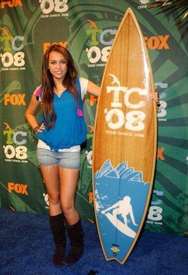 Miley-Ray-Cyrus-1224321242[1] - miley cyrus