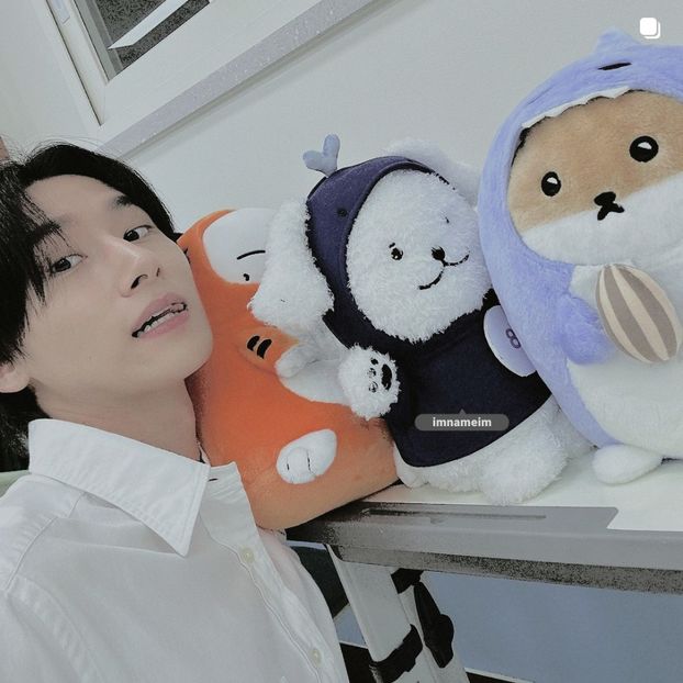 31.12.⠀⠀⠀ ✦ ꯭໋ 熱 t̟e̟n̟d̟e̟r̟♡uoᴉʇɔǝɟɟɐ. ̵ׄ ❵ - Mirrored Blind Playin