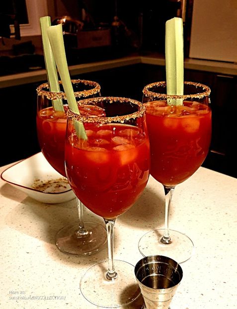Bloody Mary Cocktail - FOOD and DRINKS - Mancare si bauturi