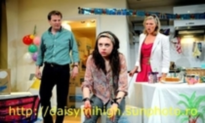 VJXYSONUFJSSTVGHYTY - daisy miller 2