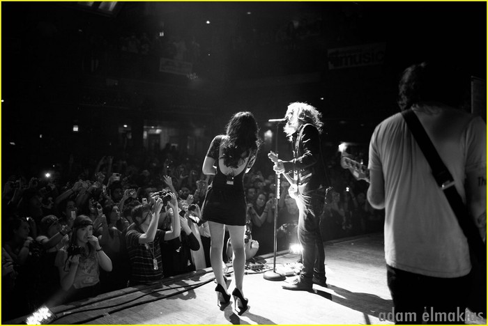 demi-lovato-dream-hob-kings-01