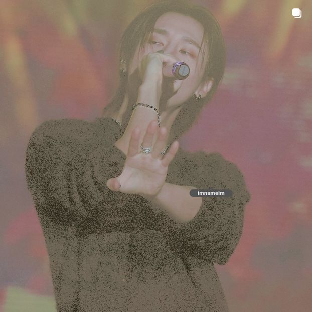13.01.⠀⠀⠀ ✦ ꯭໋ 熱 t̟e̟n̟d̟e̟r̟♡uoᴉʇɔǝɟɟɐ. ̵ׄ ❵ - Mirrored Blind Playin