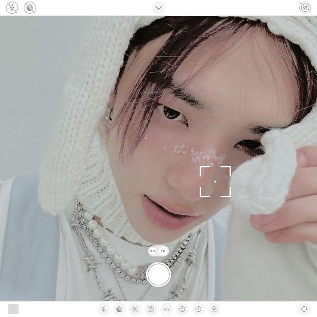 ⸙ .ೃ 09.01 　　 　⁞ ❏. solar — honey. - Fragments of Deceit