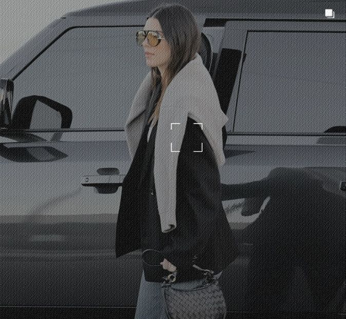 ☭ ·౹Դ.੦౹· ℐẹṇṇẹṛ ‹Out and About in Los Angeles, CA. [October 30, 2023] - everything seems unreal to me