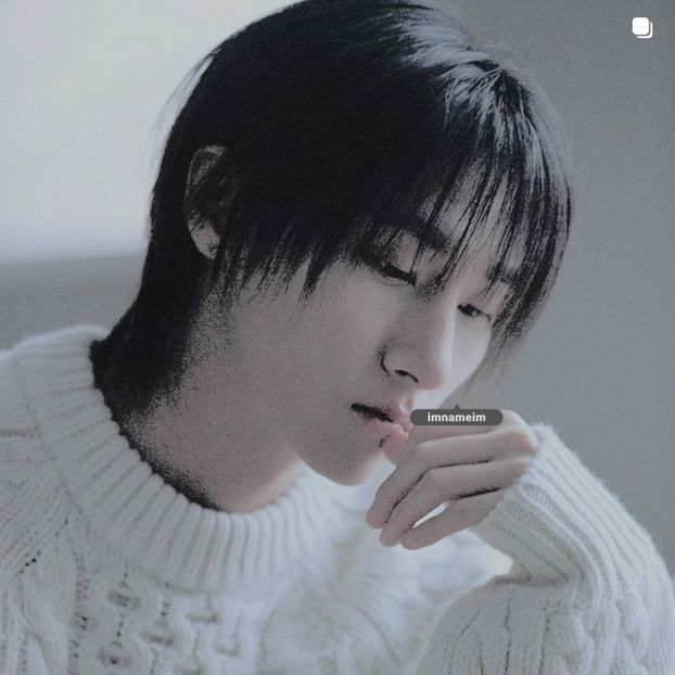 24.01.⠀⠀⠀ ✦ ꯭໋ 熱 t̟e̟n̟d̟e̟r̟♡uoᴉʇɔǝɟɟɐ. ̵ׄ ❵ - Mirrored Blind Playin