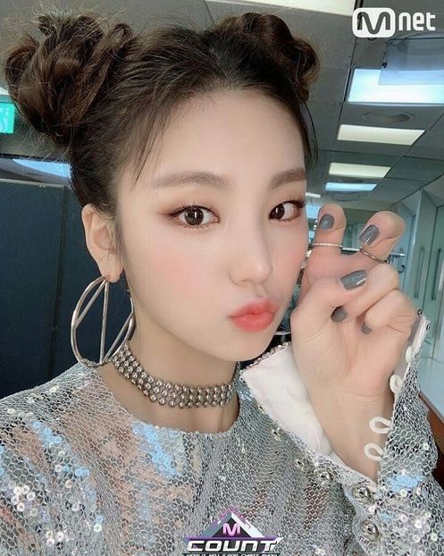  - ------------- I- KPop Aesethic Girls