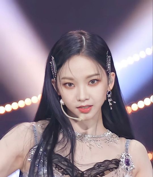  - ------------- I- KPop Aesethic Girls