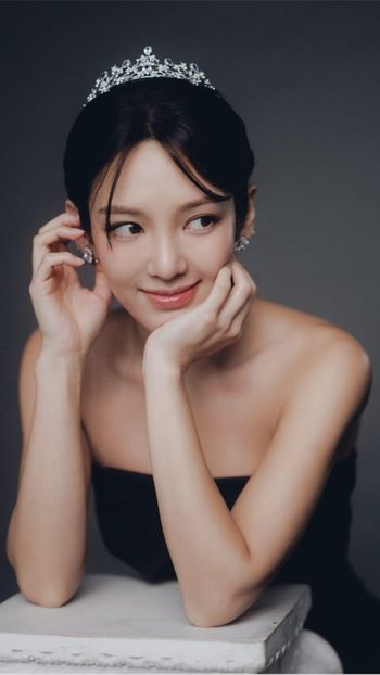  - - KPop and KPop artist SOLO