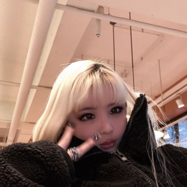 - - KPop and KPop artist SOLO