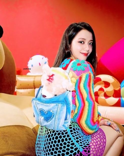  - - KPop and KPop artist SOLO