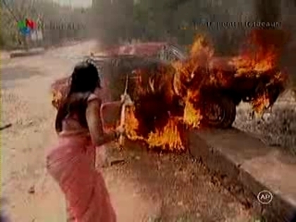 stream.php_001729624 - Banoo main teri dulhann capturi