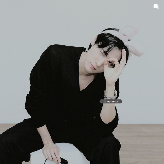 31.01.⠀⠀⠀ ✦ ꯭໋ 熱 t̟e̟n̟d̟e̟r̟♡uoᴉʇɔǝɟɟɐ. ̵ׄ ❵ - Mirrored Blind Playin