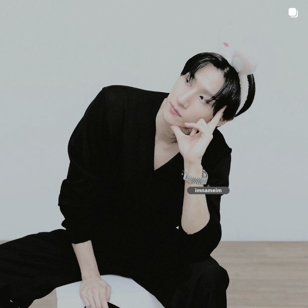 05.02.⠀⠀⠀ ✦ ꯭໋ 熱 t̟e̟n̟d̟e̟r̟♡uoᴉʇɔǝɟɟɐ. ̵ׄ ❵ - Mirrored Blind Playin