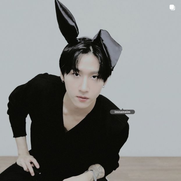 06.02.⠀⠀⠀ ✦ ꯭໋ 熱 t̟e̟n̟d̟e̟r̟♡uoᴉʇɔǝɟɟɐ. ̵ׄ ❵ - Mirrored Blind Playin