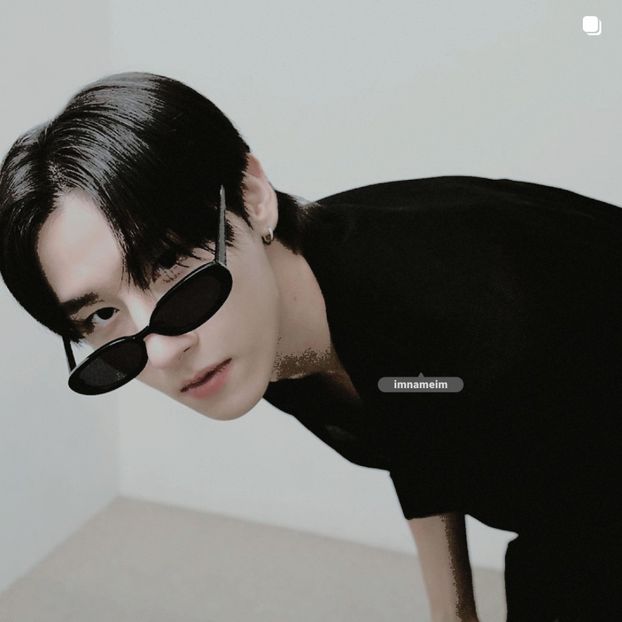 07.02.⠀⠀⠀ ✦ ꯭໋ 熱 t̟e̟n̟d̟e̟r̟♡uoᴉʇɔǝɟɟɐ. ̵ׄ ❵ - Mirrored Blind Playin