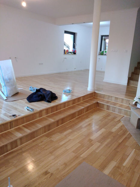  - 2023 Parchet Raschetat