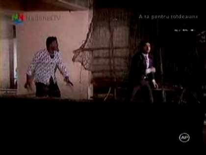 stream.php_000631389 - Banoo main teri dulhann capturi